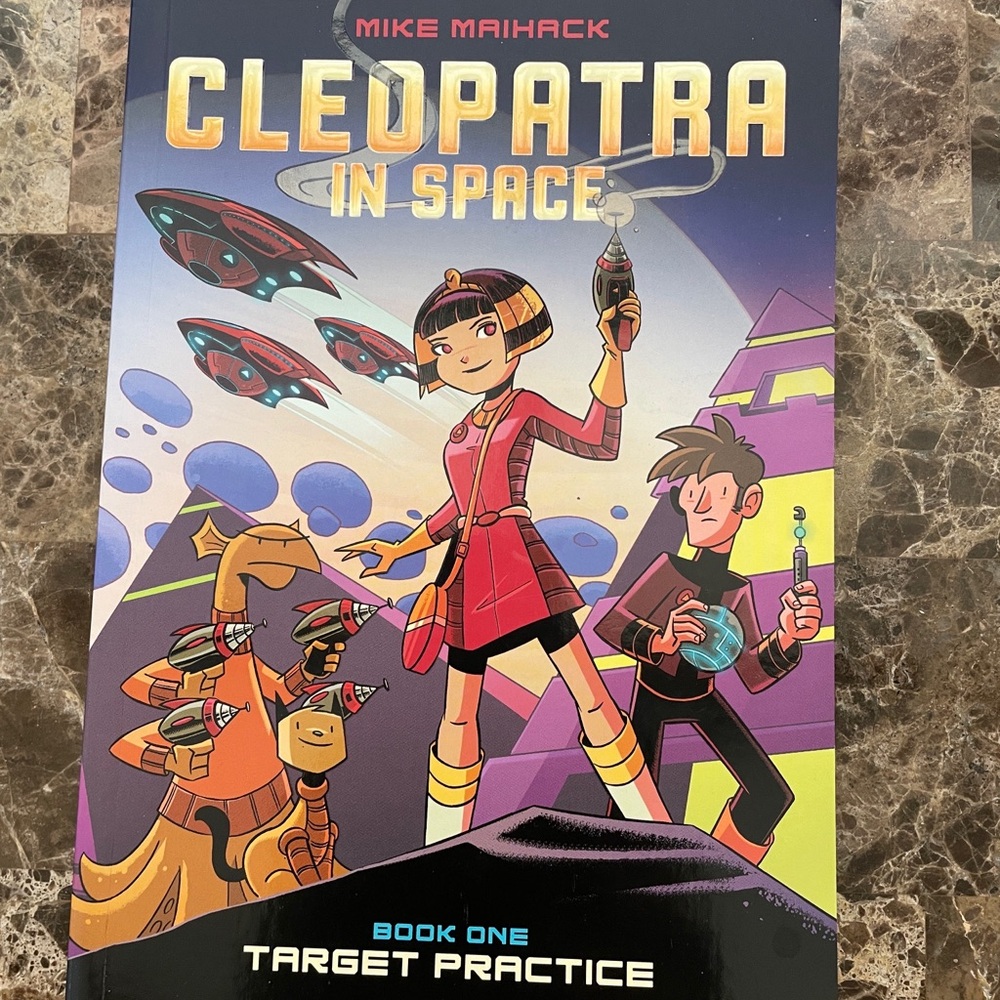 Cleopatra in Space Kids Graphic Novel - Pink and Gold Cover